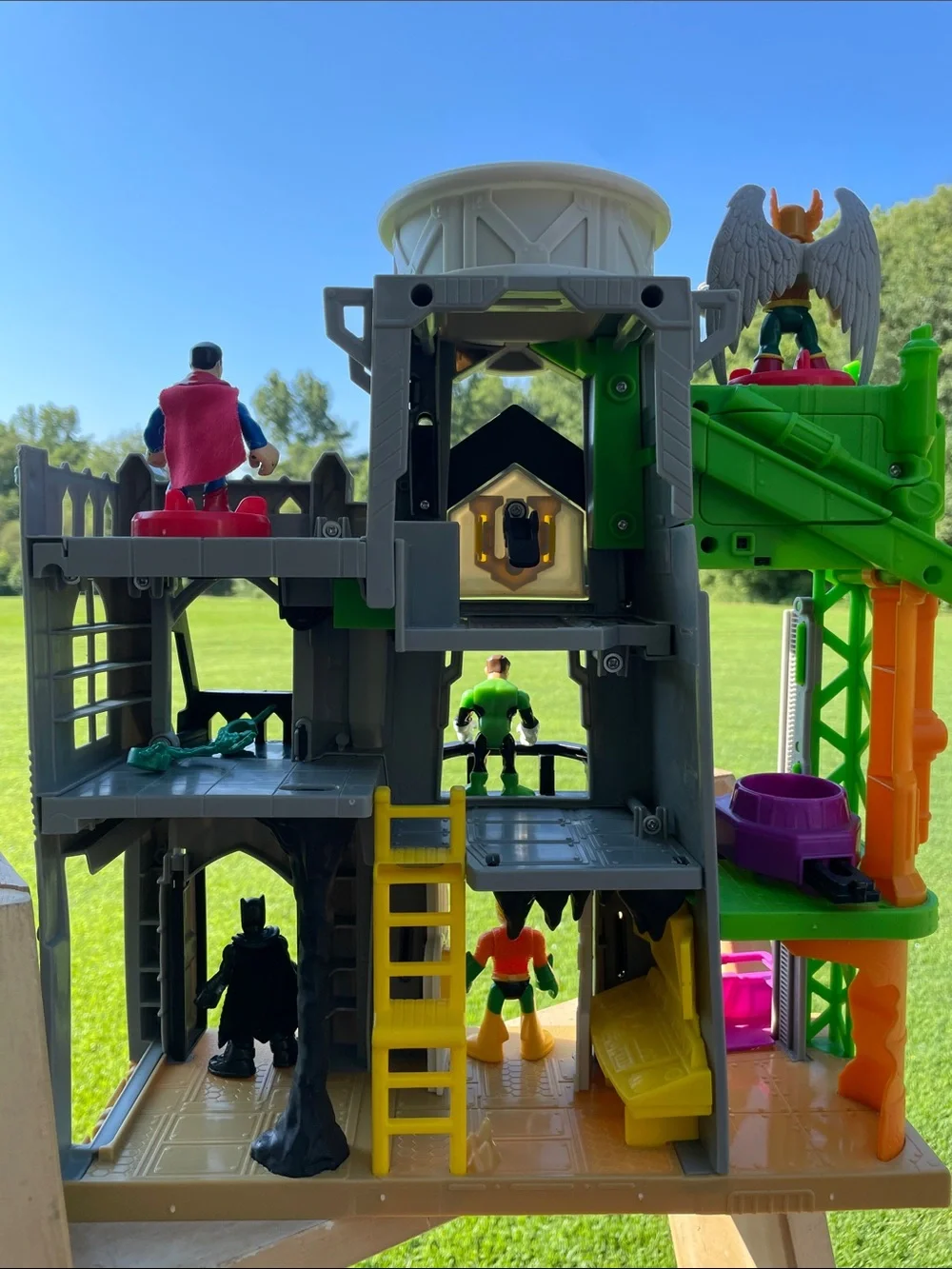 Fisher-Price DC Super Friends Multicolor Justice League Playset with Figures